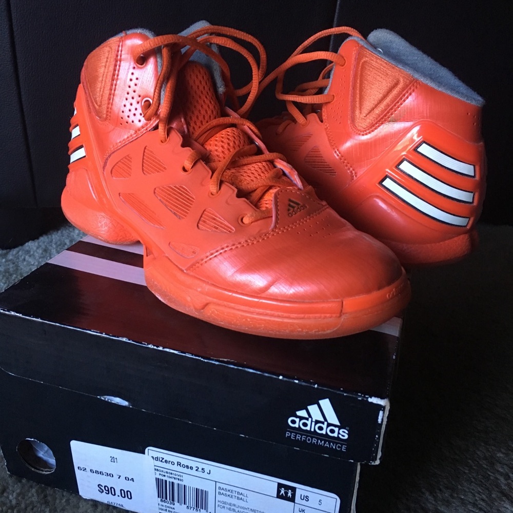Adidas adiZero Rose 2.5 5Y